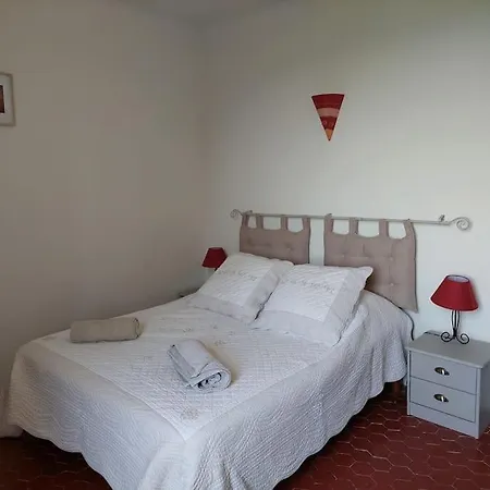 Maison De Cesar Saint-Saturnin-lès-Apt Extérieur photo