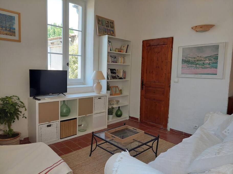 Maison De Cesar * Saint-Saturnin-lès-Apt